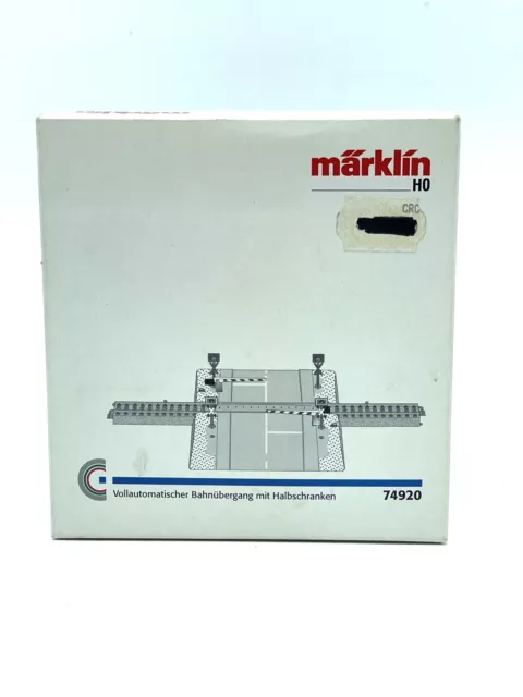 Märklin H0 74920 passaggio a livello completamente automatico + semibarriere#AZ