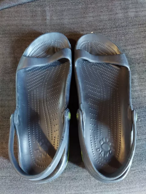 Dawgs Navy/Green  sandals, may be worn 2 ways, sz 7
