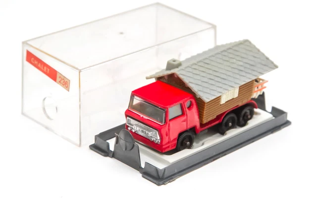 Lot De 5 Camions Majorette Bernard Avec Rails Et Route - Édition Vintage Fabriquée En France