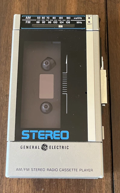 GENERAL ELECTRIC AM/FM Stereo Radio Cassette Player, Model 3-5273A ...