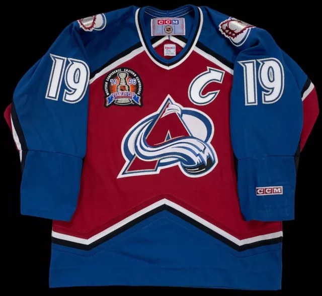 Men's Colorado Avalanche #19 Joe Sakic 2001-02 Red CCM Vintage Throwback  Jersey on sale,for Cheap,wholesale from China