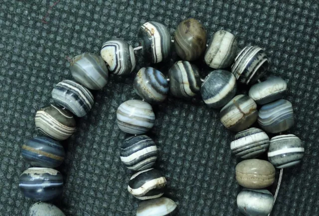 Lot 29 Perles Agate Collier Ancien Ancient Banded Agate Suleimani Bead Tibet Dzi