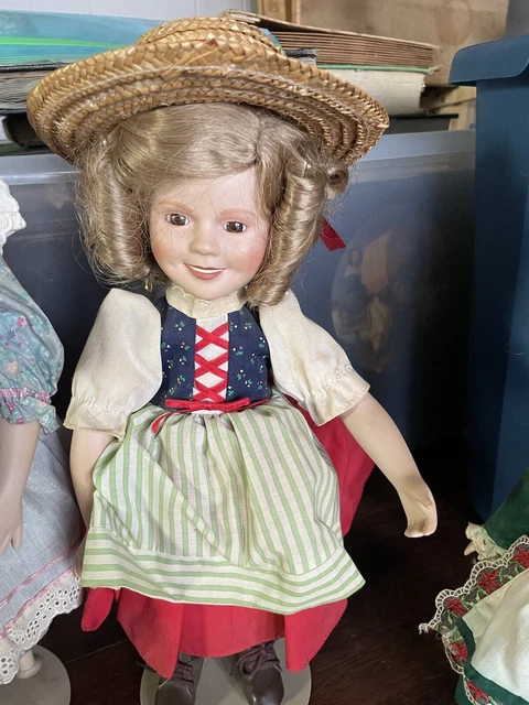 Heidi" Shirley Temple- Dolls Of The Silver Screen Porcelain Doll Danbury 14”