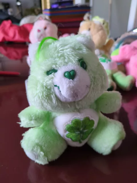 BISOUNOURS  vintage Care Bears Trèfle Porte Bonheur Chance Vert