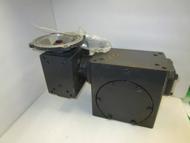 Hub City Gear Speed Reducer, 0230-30374, Model 32041200-1Wr56C-Ur-L ,1200 Ratio