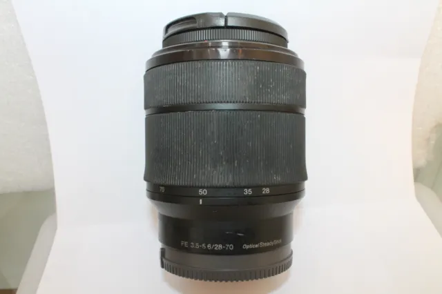 Sony FE Vollformat-Objektiv 28–70 mm f3,5–5,6 OSS Zoom