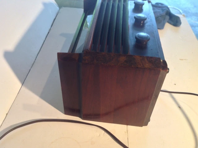 radio authentic RCA VICTOR model 56X5