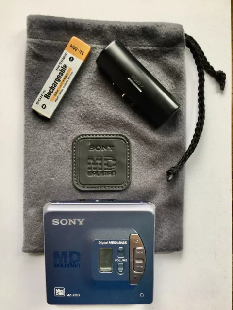 SONY MD MiniDisc Recording MZ-E30 Walkman mit Original Tasche blau