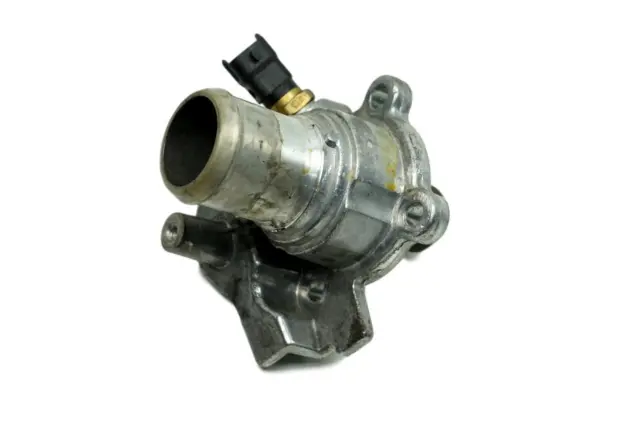 Boitier Thermostat D'eau moteur  504387382 2,3 D Daily VI Ducato 3 Fiat Iveco