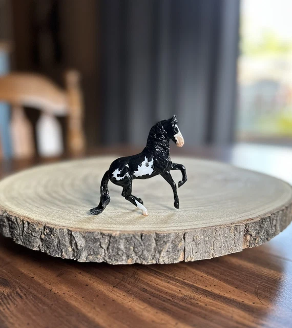 Breyer Hand Glossed TSC Alborozo