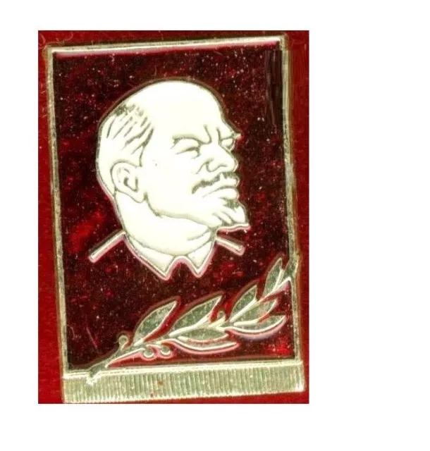 Vintage Soviet Russian USSR Communist Vladimir Lenin Pinback IN17