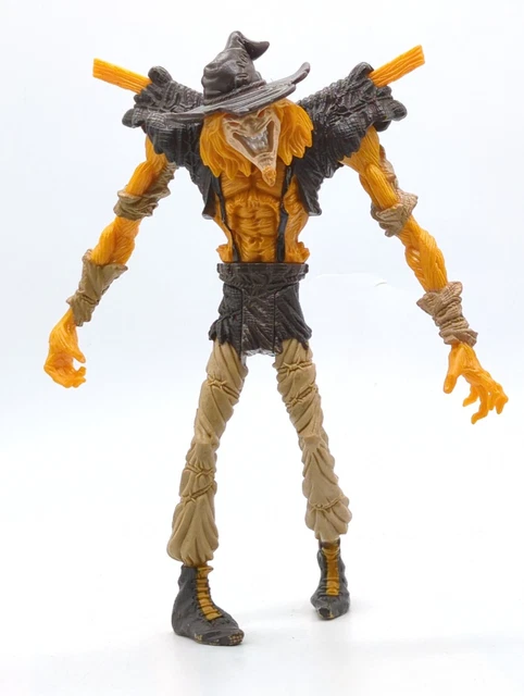 1997 Batman Legends of the Dark Knight Twister Strike Scarecrow figure DC Kenner