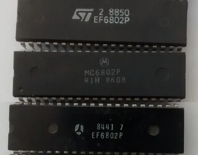 Microprocesseur 6802P - Lot de 3 pièces