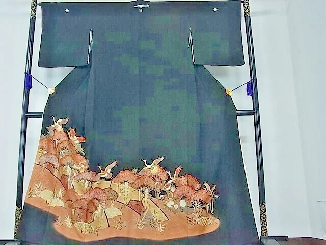 Japanese KIMONO/TOMESODE Silk Black/Crane for ceremony/Kimono Hanger&case/3items