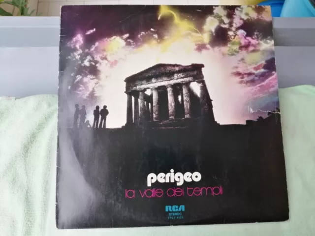 Perigeo – La Valle Dei Templi 1° Sta Ita. RCA Italiana 1975 TPL1 1175 LEGGI