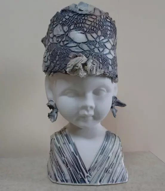 VASE TETE ENFANT style poupée en céramique Philippe Léger, grand modèle 29 cm