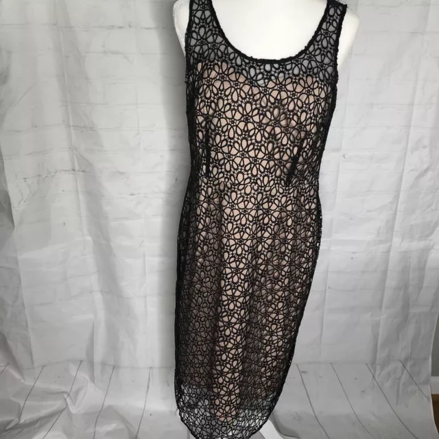 Ann Taylor Black Lace Overlay Nude Lining Sheath Dress Knee Length Size 8