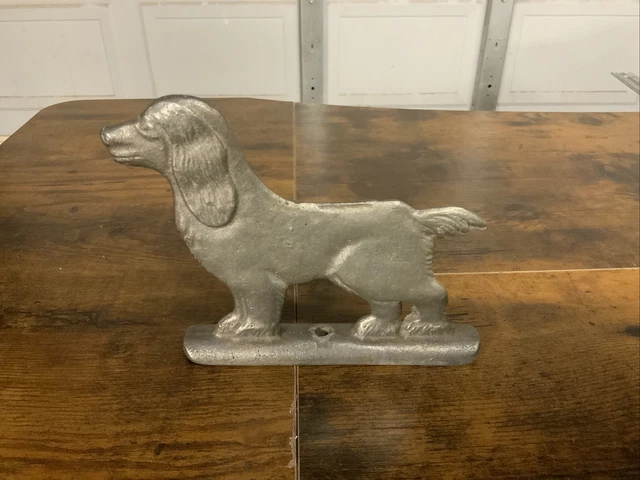Vintage English Springer Spaniel Dog Gate Fence Mailbox Topper  cast aluminium
