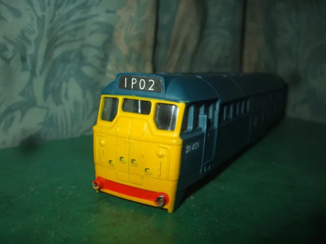 AIRFIX BR CLASS 31 BLUE LOCO BODY ONLY - No.1