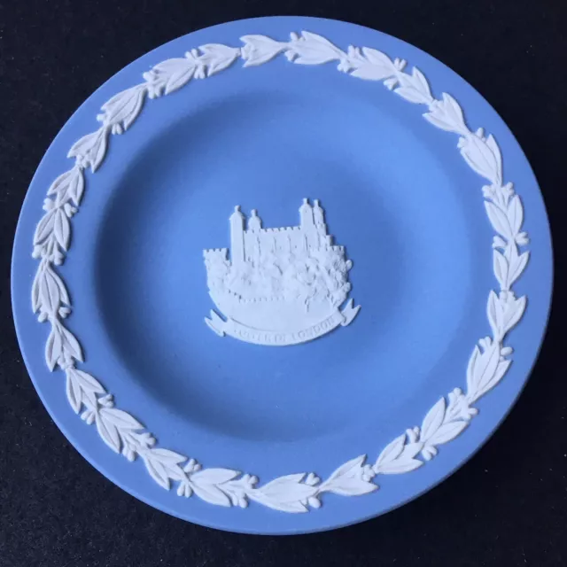 Wedgwood Jasperware Tower Of London Plate Trinket Dish Collectible EXQUISITE!