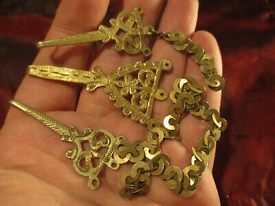 Tunisia, lot 3 vtg ethnic tribal fibulas with Rihana chain, gilded silver, 17.76