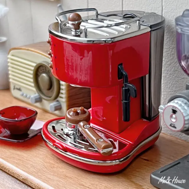 Maßstab 1:6 Puppenhaus Miniatur Retro Kaffeemaschine Halbautomatisches Modell