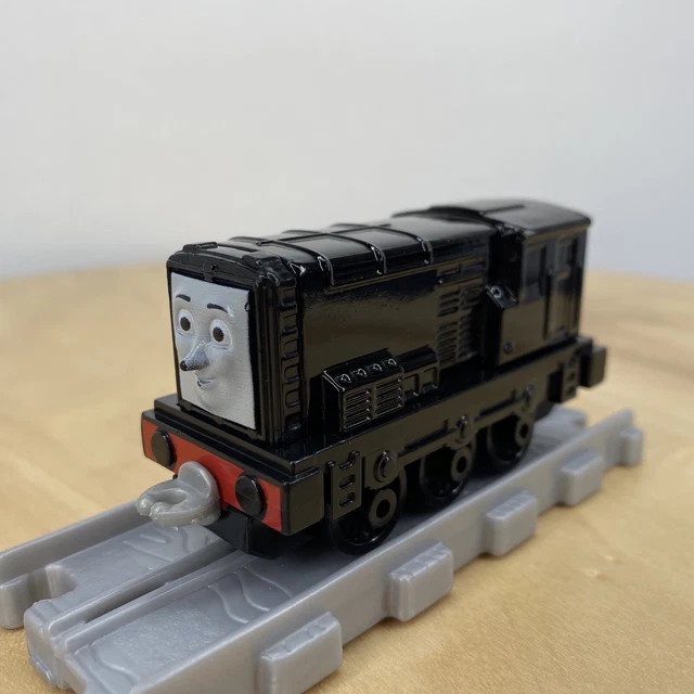 Adventures Engine Diesel Thomas The Tank Engine Die Cast £1099 