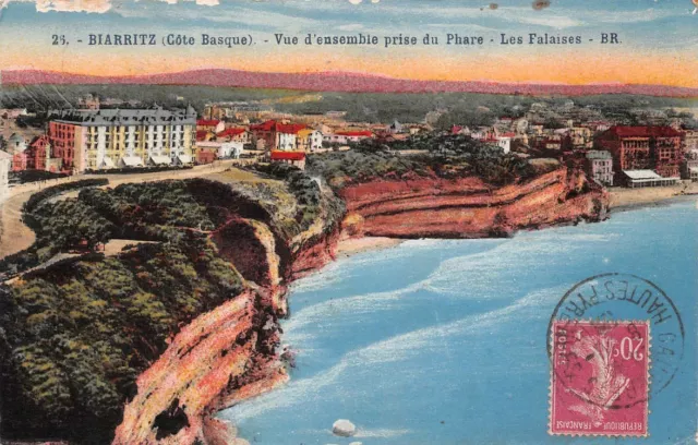 Biarritz vue d'ensemble prise du phare les Falaises