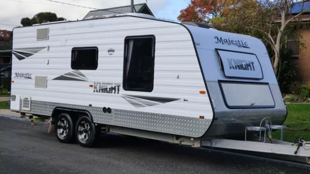 Caravan 21ft Majestic Knight All Terrain Ensuite WM ROA Queen Bed Solar Vic Rego