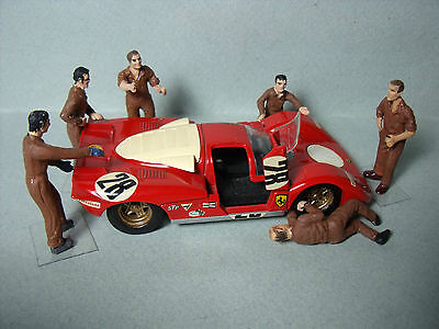 Figurines 1/43  Set 100  Mecanos Ferrari  Le Mans 70  Vroom  Not Peint  Spark