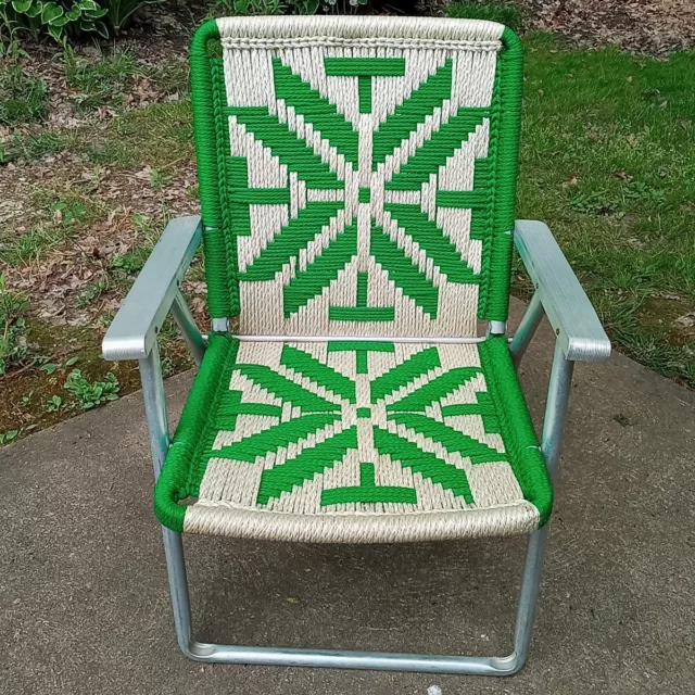 Vintage HAND Woven Macrame Aluminum Folding Lawn Chair ~ Kelly Green & Beige VGC