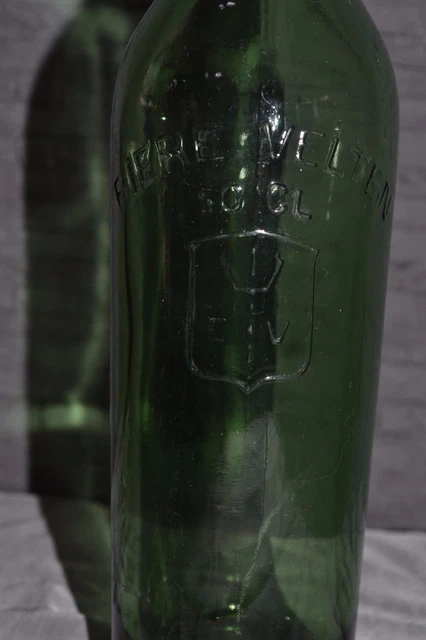 ANCIENNE BOUTEILLE DE bière à bouchon porcelaine Brasserie de VEZELISE