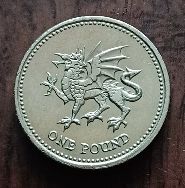 2000 Old Round One Pound Coin - Welsh Dragon. UNCIRCULATED CONDITION.