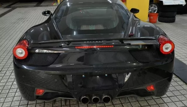 Passend für Ferrari 458 Italia Coupe 2011 - 2013 echt Carbon Spoiler Neu