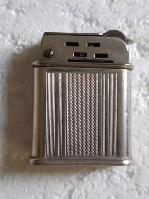 BRIQUET Ancien * METEOR * Vintage Storm Fuel LIGHTER Feuerzeug Accendino