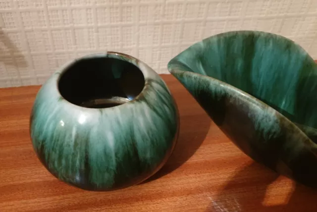 2 X Canadian Blue Mountain Pottery Ornaments/Dish/Plant Pots Green/Black Glaze 3