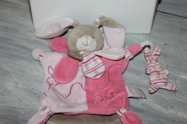 Doudou Et Compagnie Celestine Lapin Marionnette Rose 2