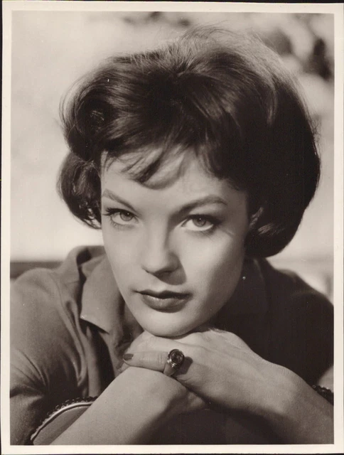 Romy Schneider - UfA AK Foto Postkarte (TV-600