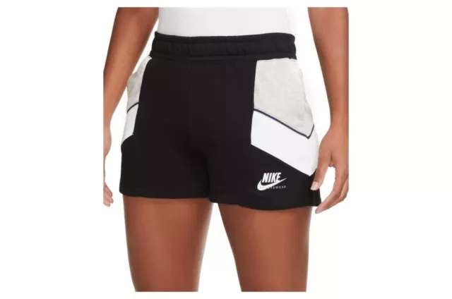 Nike Damen Kurze Hose Bermuda NSW Heritage Shorts CZ9302-010 Sport Laufen Neu L