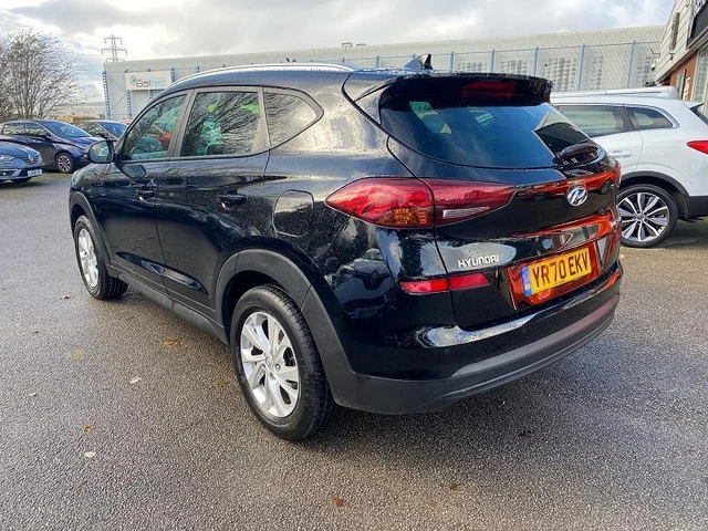 2020 70 HYUNDAI TUCSON 1.6 GDi SE Nav 5dr 2WD in Black