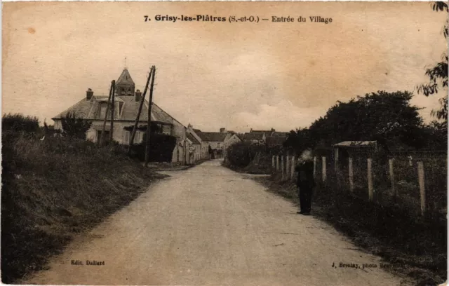 CPA Grisy-les-Platres - Entrée du Village (380936)