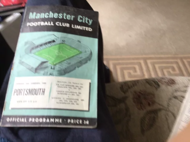 football programme Manchester City v Portsmouth 1955/56 division 1