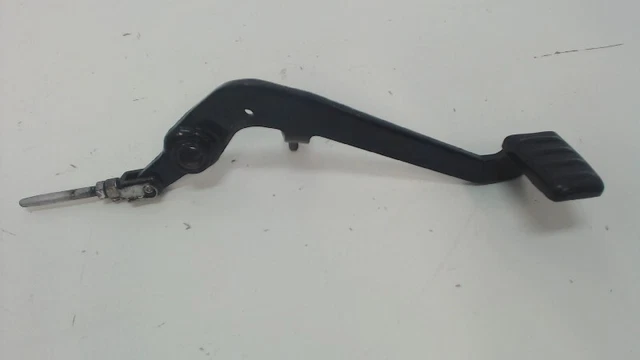 PEDALE FRENO Aprilia ETV 1000 CAPO NORD 2008