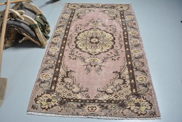 Safavieh Tapis d'intérieur, 6 pi 7 po x 9 pi 2 po, Vintage Shannen, pierre | Home Depot Canada