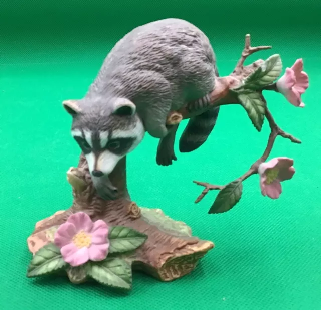 Vintage LENOX Twilight Mischief Raccoon Figurine 1990 Woodlands Wildlife