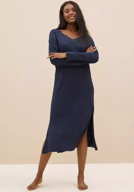 Damen Ex Chainstore Cool Comfort Marineblau Baumwolle Modal Langarm Nachtkleid