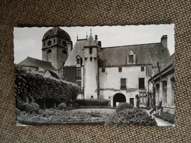Cpa Alençon Le Musée D Oze