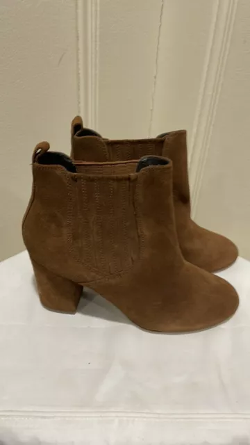 Steve Madden Gasto Booties Heel Rust Brown Suede Womens US Size 8