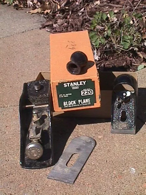 Vintage STANLEY No. 220 BLOCK PLANE New Old Stock in Original BOX with Lid NOS