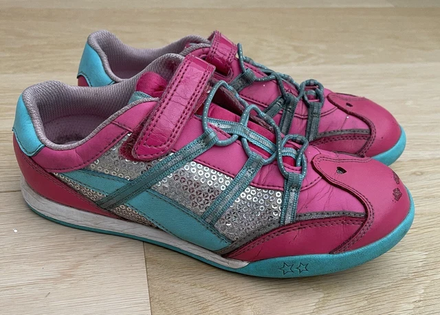 clarks girls trainers sale